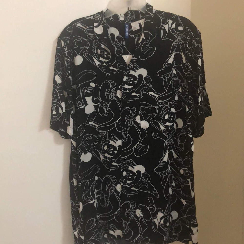 Disney’s shirt